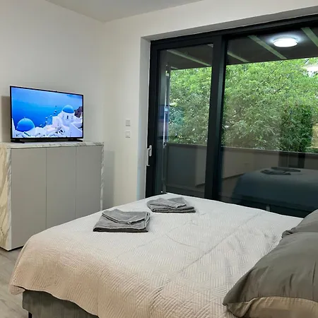 Apartment Ar Santorini White *